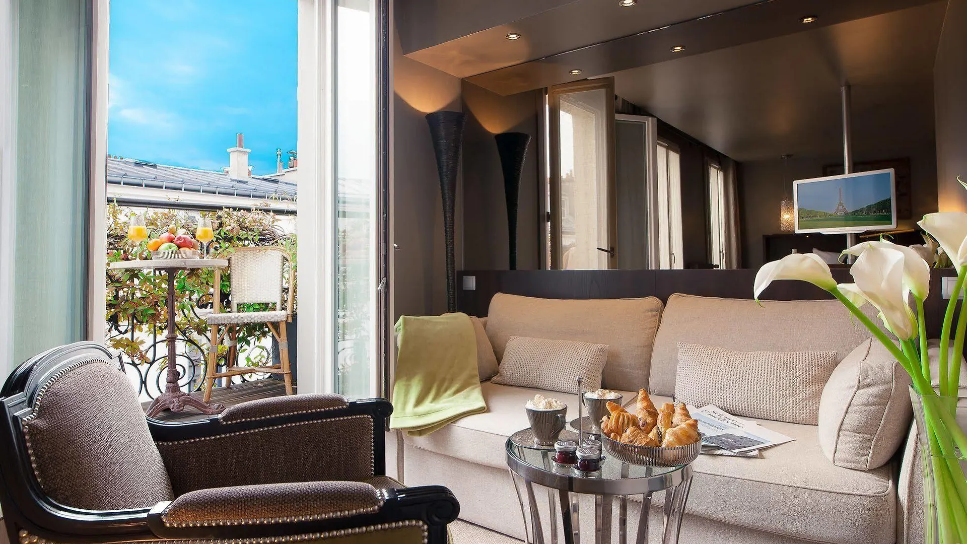B Montmartre Hotell 4*