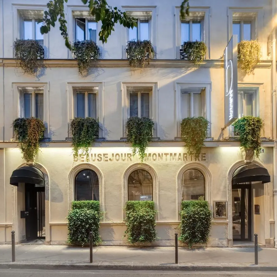 B Montmartre 4* Párizs