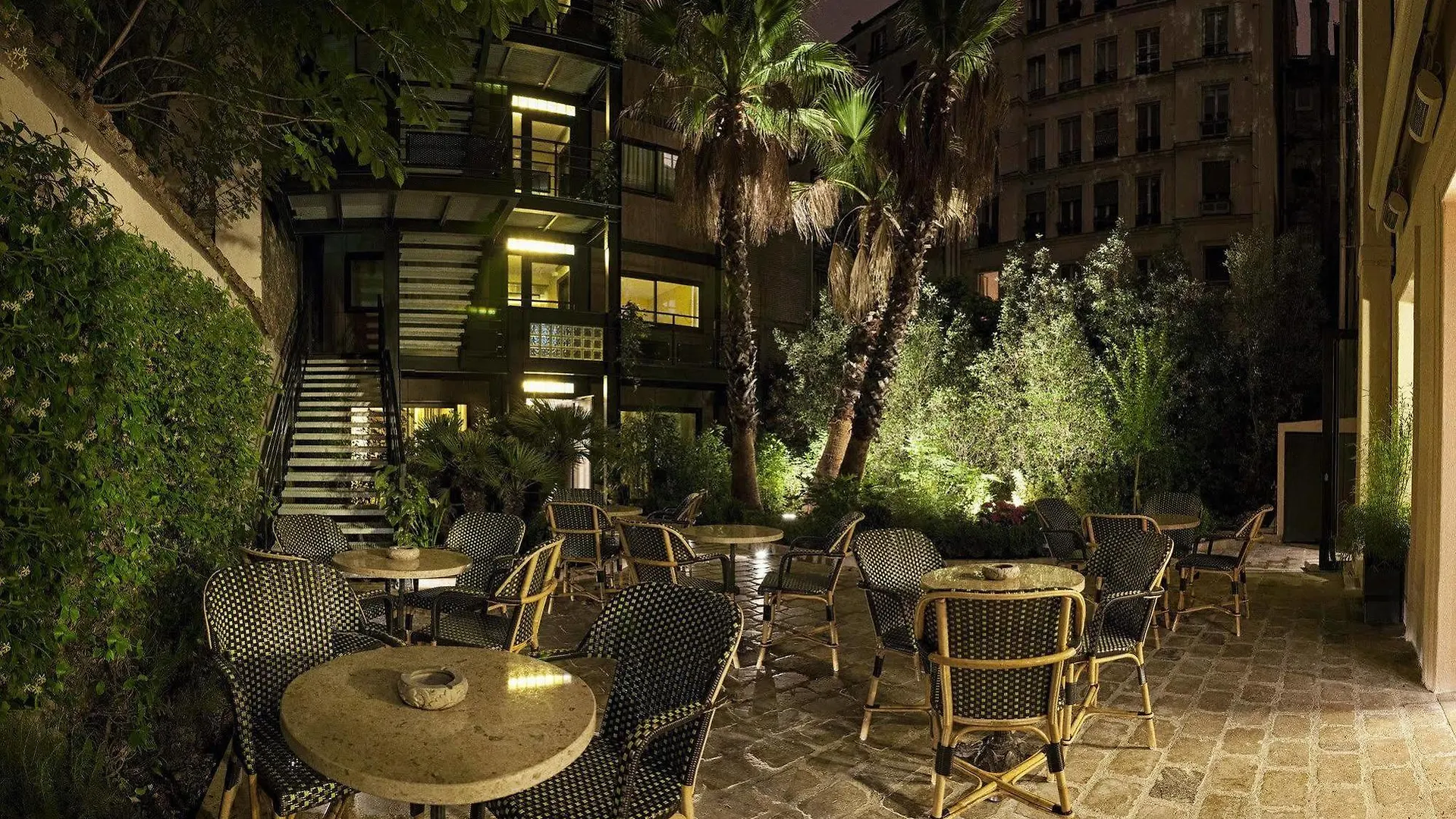 B Montmartre Hotel Paris